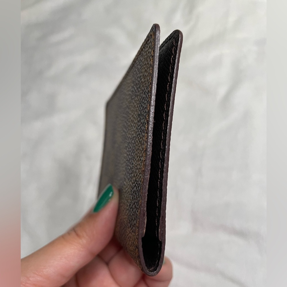 Louis Vuitton Damier Ebene Vertical Pass Case Card Holder  🤎 - Picture 8 of 11